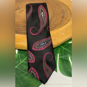 Murano 100% Silk Black Paisley Tie